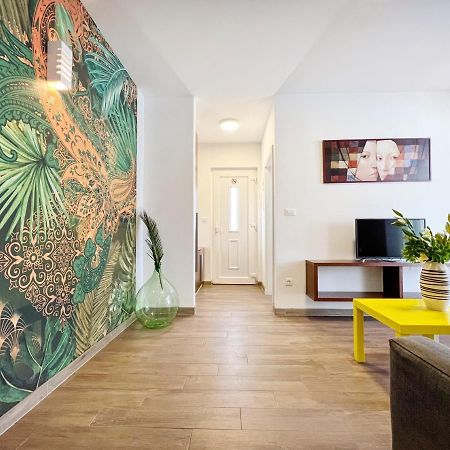 Apartments Teodora Maria Novigrad  Екстер'єр фото