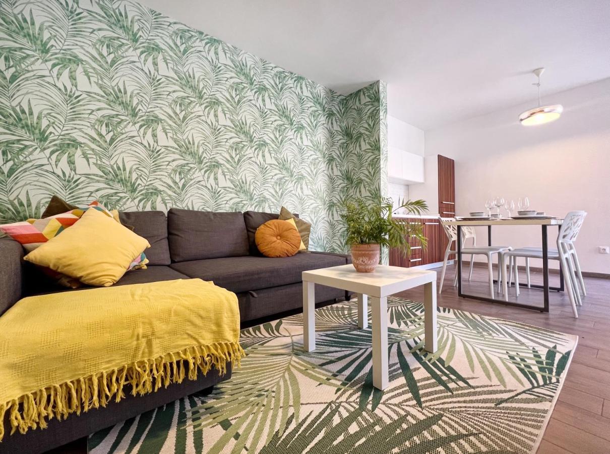 Apartments Teodora Maria Novigrad  Екстер'єр фото