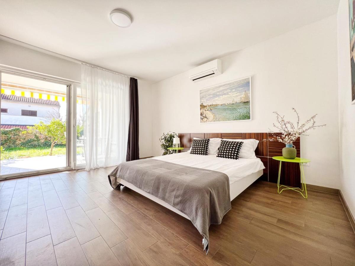 Apartments Teodora Maria Novigrad  Екстер'єр фото