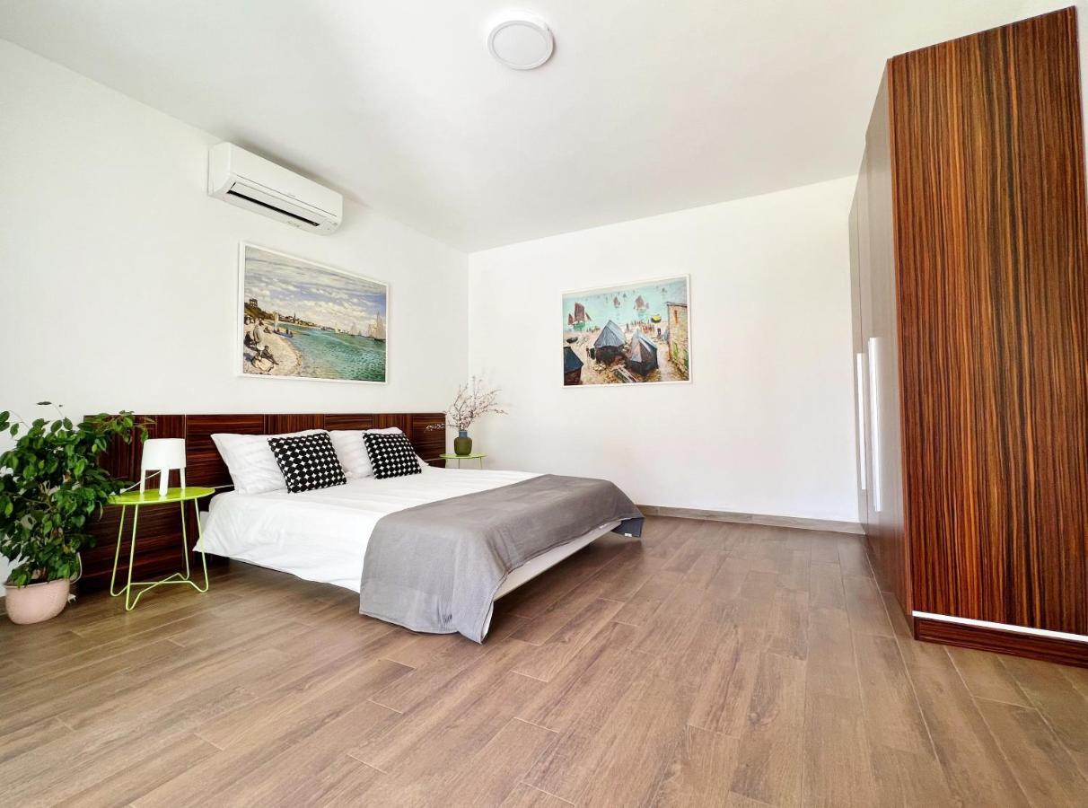 Apartments Teodora Maria Novigrad  Екстер'єр фото