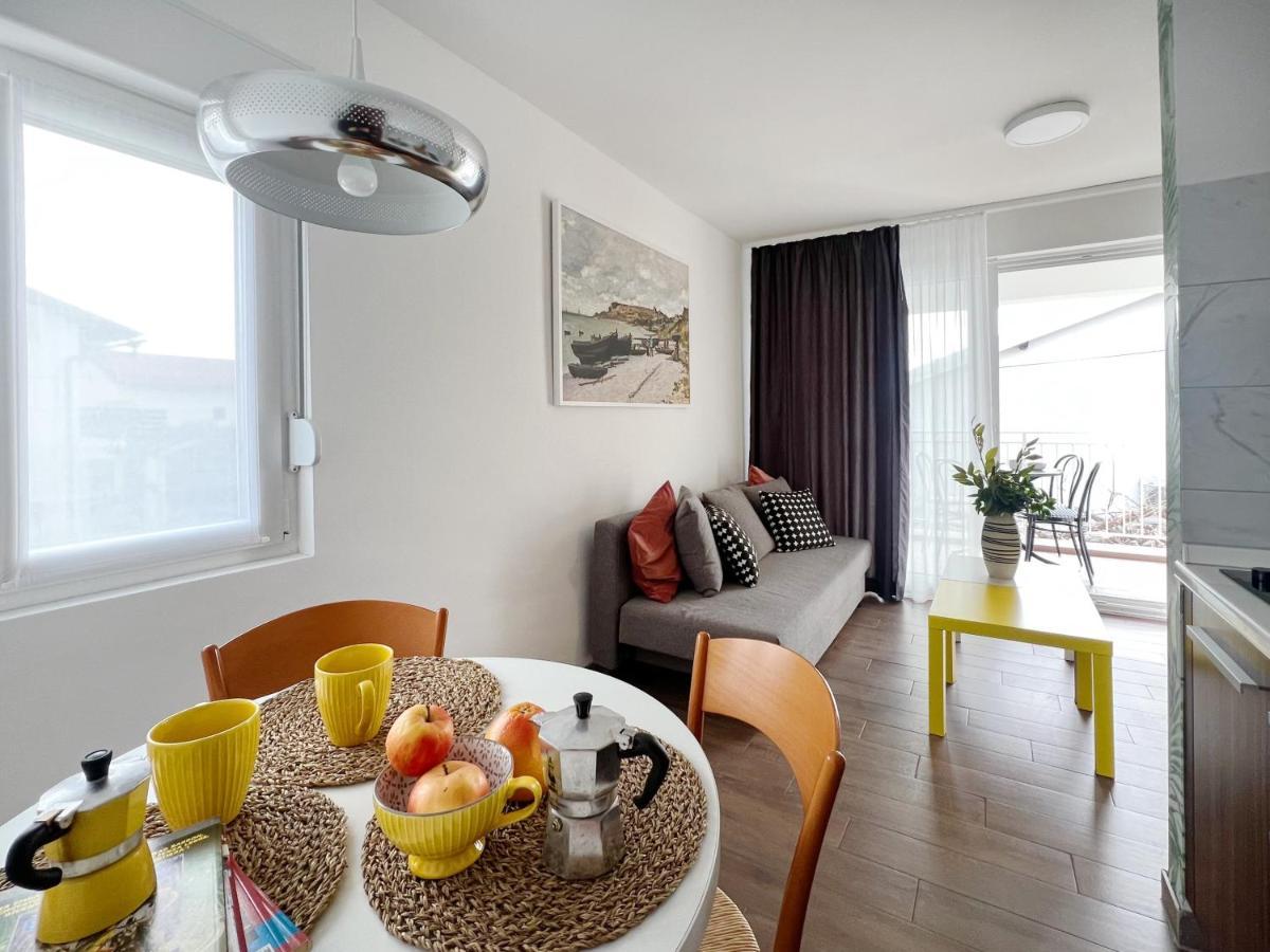 Apartments Teodora Maria Novigrad  Екстер'єр фото