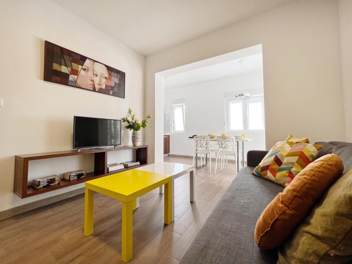Apartments Teodora Maria Novigrad  Екстер'єр фото