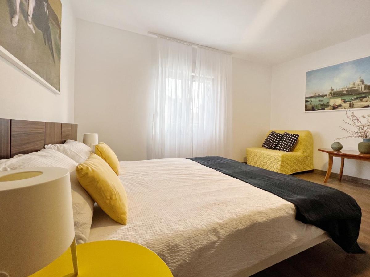 Apartments Teodora Maria Novigrad  Екстер'єр фото