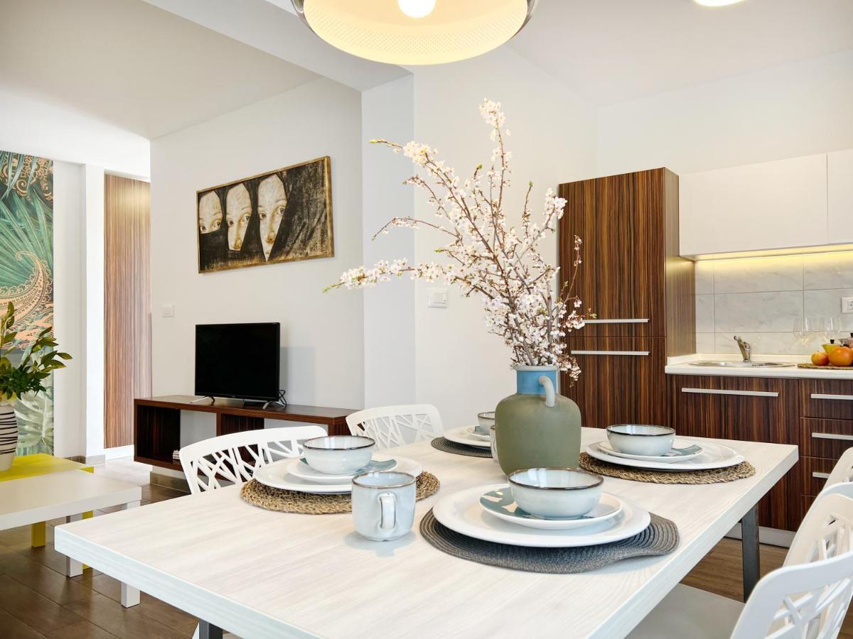 Apartments Teodora Maria Novigrad  Екстер'єр фото