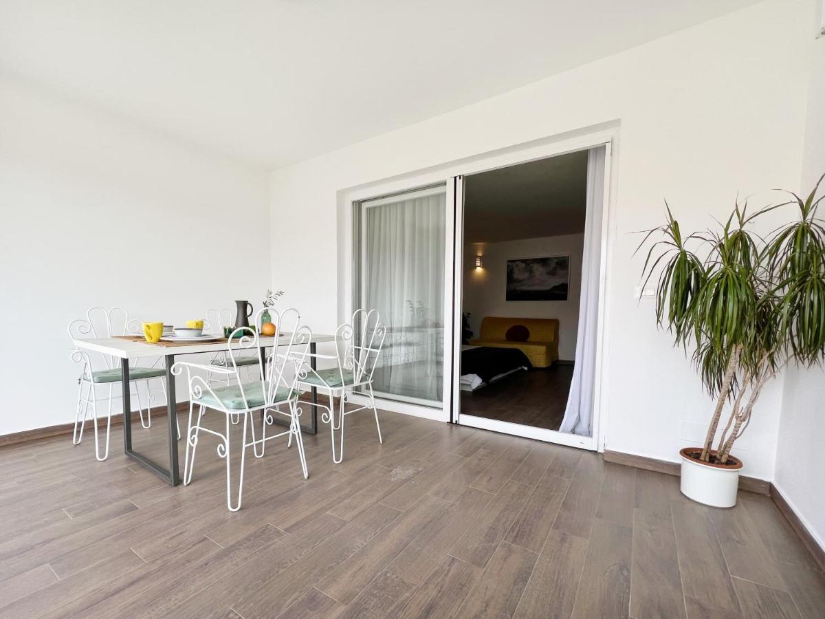 Apartments Teodora Maria Novigrad  Екстер'єр фото